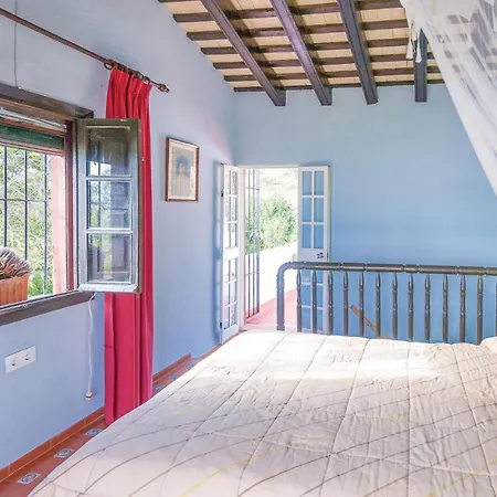 Beautiful In With 2 Bedrooms And Wifi Holiday home